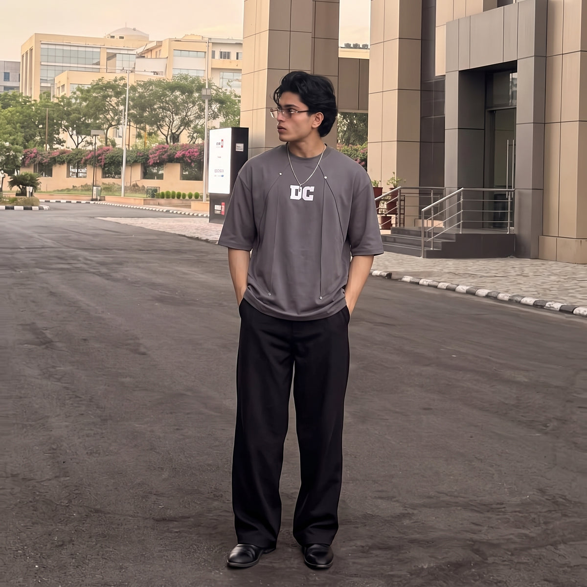 DC Oversized Tee - Charcoal