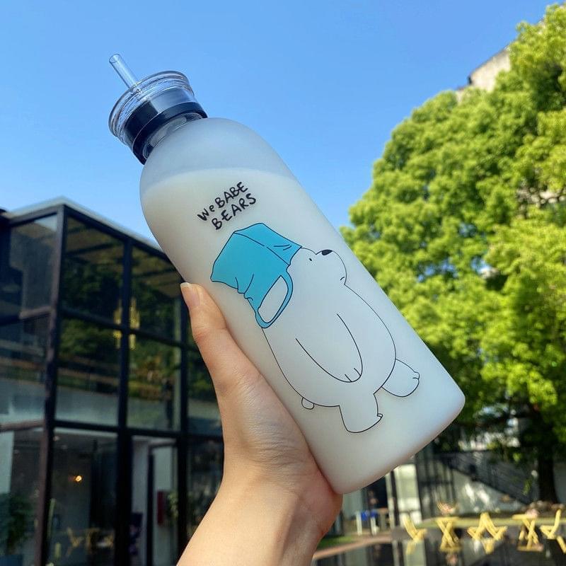 'We Bare Bears' Frosted Plastic Water Bottle with Straw - Ice Bear